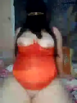 julia julia02 online show from 01-11-25, 12:44