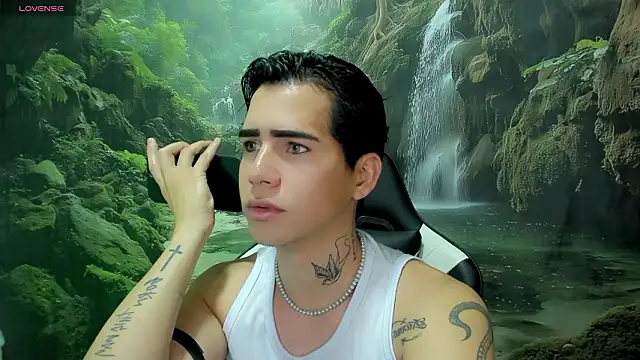 Snapshot of Tayson_Rivers chatting on 02-28-26, 06:47 Tayson Rivers online show from 02-28-26, 06:47