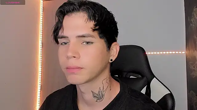 Snapshot of Tayson_Rivers chatting on 03-13-26, 07:31 Tayson Rivers online show from 03-13-26, 07:31