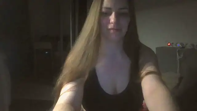 AnnaDiamond1 online show from 10-08-25, 10:07