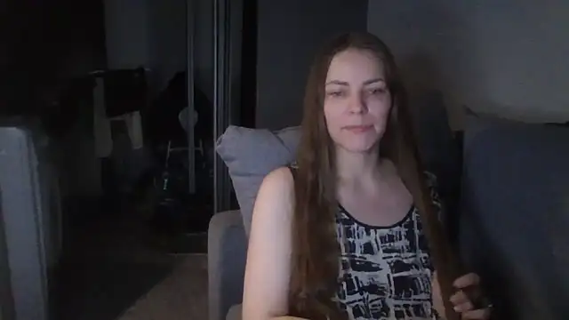 AnnaDiamond1 online show from 04-04-26, 11:35