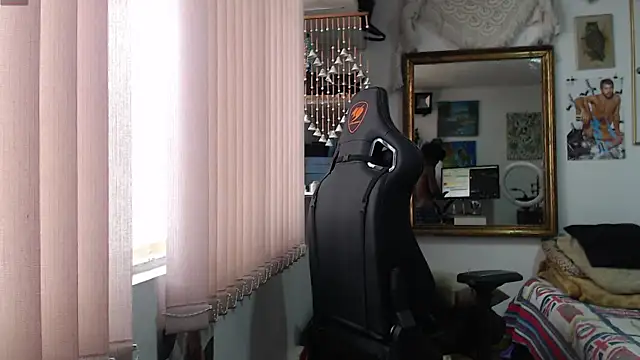 Siriss boyrag online show from 11-10-25, 06:51