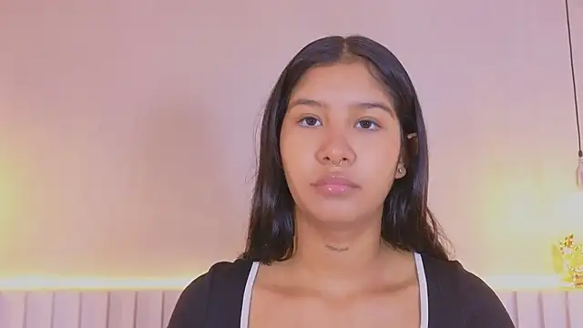 Aida moreno online show from 12-20-25, 12:12