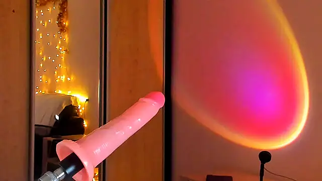 May Flower online show from 01-20-25, 04:23