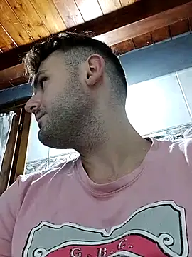 Snapshot of TheKing966 chatting on 09-27-25, 05:56 TheKing966 online show from 09-27-25, 05:56