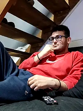 Snapshot of TheKing966 chatting on 03-17-26, 08:56 TheKing966 online show from 03-17-26, 08:56