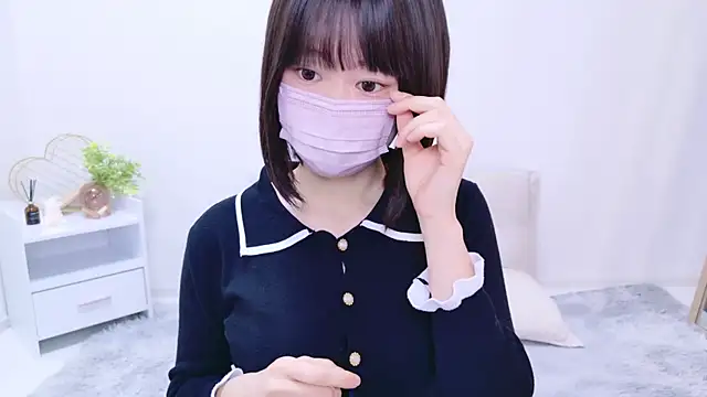 Im Yu-na online show from 01-23-25, 01:45