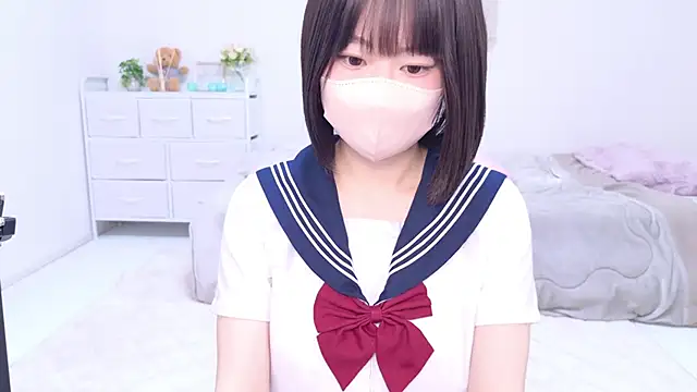 Im Yu-na online show from 03-22-25, 12:28