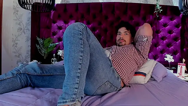 Ian Daviz online show from 03-18-25, 10:37