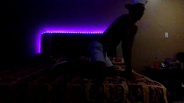 Snapshot of JdLove1 chatting on 12-11-24, 10:03 JdLove1 online show from 12-11-24, 10:03