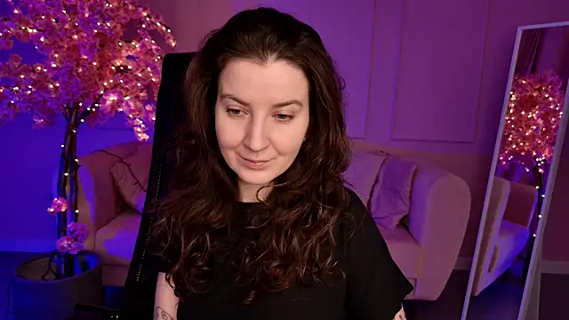 JackieByrd online show from 10-04-25, 09:07