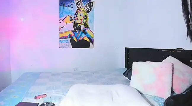 xhellend07x online show from 12-04-24, 07:45