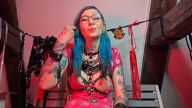 coyemoo online show from 11-12-25, 10:15