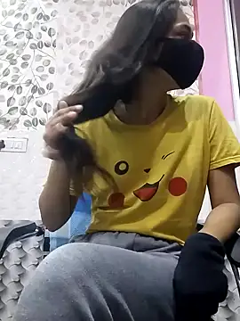 Snapshot of Kashish_18 chatting on 01-23-25, 05:56 Kashish 18 online show from 01-23-25, 05:56