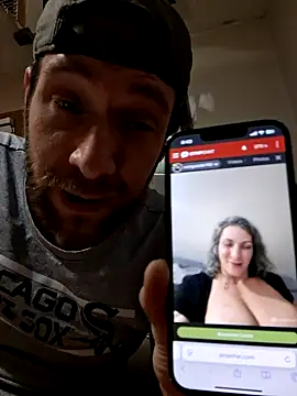 Snapshot of SmokingSloth chatting on 02-28-26, 12:44 SmokingSloth online show from 02-28-26, 12:44