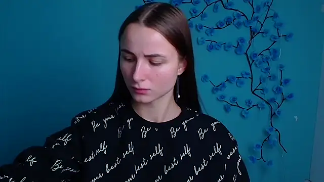 Eva Janee online show from 12-18-25, 06:52