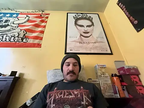 Snapshot of Sleeker99 chatting on 03-11-26, 12:27 Sleeker99 online show from 03-11-26, 12:27