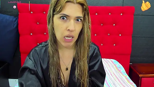 Snapshot of EvaaLovia1 chatting on 02-21-25, 04:16 EvaaLovia1 online show from 02-21-25, 04:16