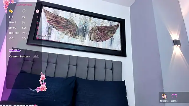 Snapshot of EvaaLovia1 chatting on 10-11-25, 02:15 EvaaLovia1 online show from 10-11-25, 02:15