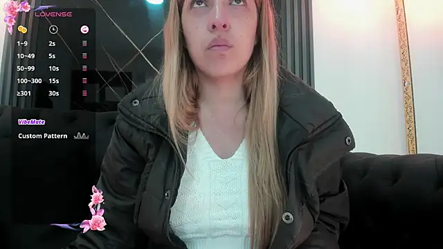 Snapshot of EvaaLovia1 chatting on 11-03-25, 02:18 EvaaLovia1 online show from 11-03-25, 02:18