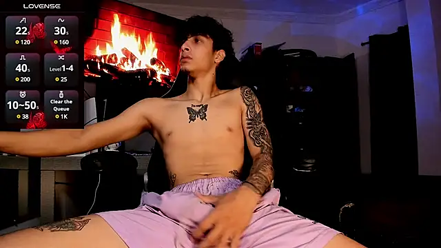 Snakebutterfly online show from 02-21-25, 06:29