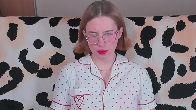 VeronikaKissuchi online show from 12-22-24, 04:17