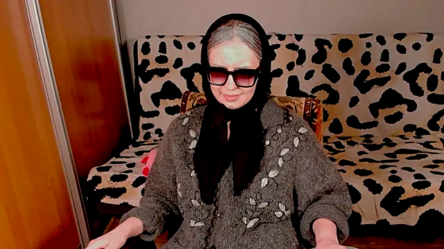 VeronikaKissuchi online show from 02-11-25, 03:29