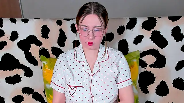 VeronikaKissuchi online show from 02-14-25, 08:21