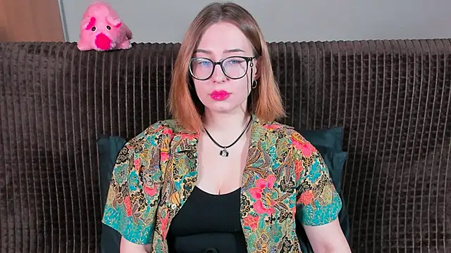 VeronikaKissuchi online show from 03-10-25, 08:01