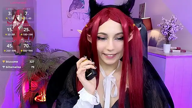 Snapshot of Carolina_Leep chatting on 03-07-25, 07:05 Carolina Leep online show from 03-07-25, 07:05