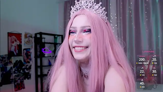 Snapshot of Carolina_Leep chatting on 10-10-25, 02:49 Carolina Leep online show from 10-10-25, 02:49