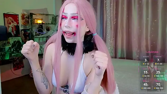 Carolina Leep online show from 11-07-25, 02:39