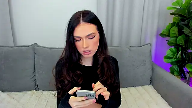 sexyangeloux online show from 12-15-25, 01:10