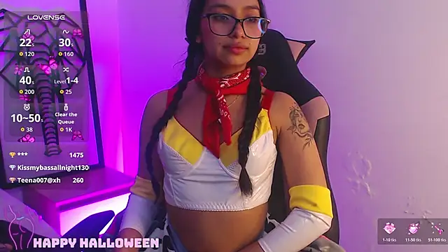 Stefanygp online show from 10-31-25, 02:07