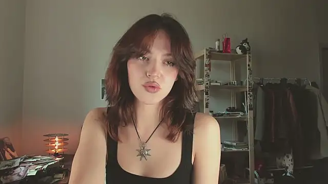 Snapshot of Niky__Jess chatting on 05-20-26, 10:54 Niky Jess online show from 05-20-26, 10:54