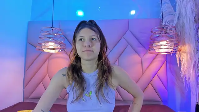 AngelaaCute  online show from 02-26-25, 12:14