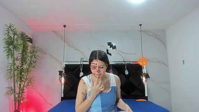 AngelaaCute  online show from 10-27-25, 12:42