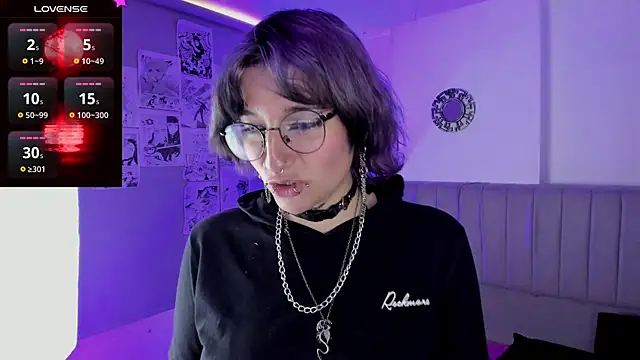 SukiFuyu  online show from 01-29-25, 06:39