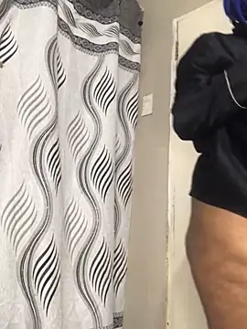 Lamborghiniasia online show from 12-15-25, 01:21