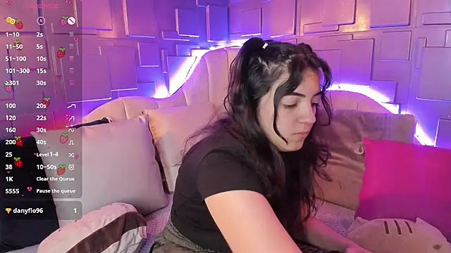 meraki fraise online show from 01-04-25, 07:02