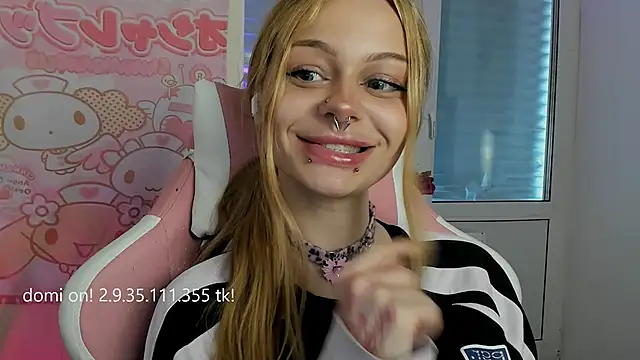 Snapshot of shy_melony chatting on 05-04-26, 06:31 shy melony online show from 05-04-26, 06:31