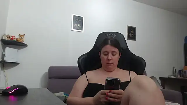 Snapshot of valerysexy chatting on 07-05-26, 08:16 valerysexy online show from 07-05-26, 08:16