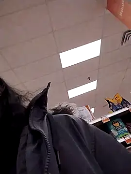 Snapshot of Squirtdream707 chatting on 02-21-25, 07:54 Squirtdream707 online show from 02-21-25, 07:54