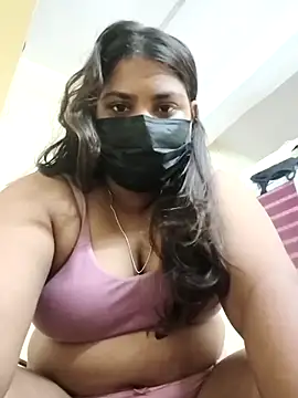 Hotmilfxox online show from 05-08-26, 07:46