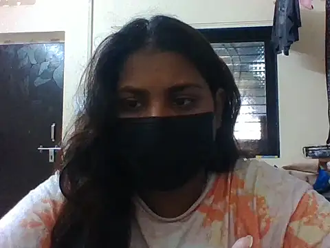 Hotmilfxox online show from 05-24-26, 08:19