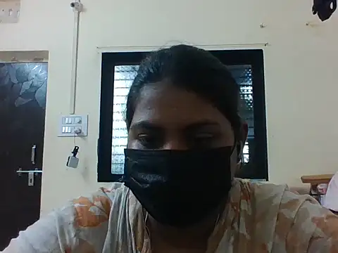 Hotmilfxox online show from 05-26-26, 10:11
