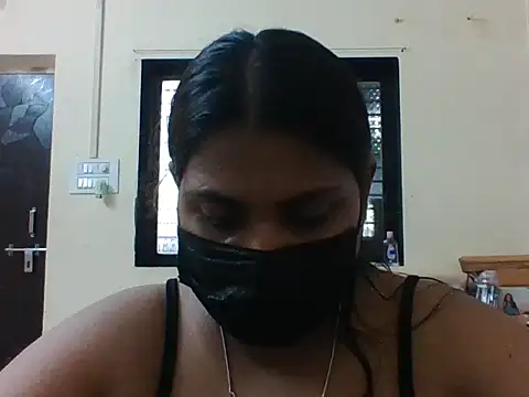 Hotmilfxox online show from 05-29-26, 09:07