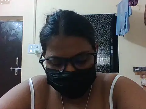Hotmilfxox online show from 05-30-26, 08:55