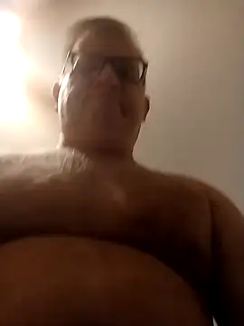 Snapshot of J83560Jason chatting on 10-09-25, 03:43 J83560Jason online show from 10-09-25, 03:43