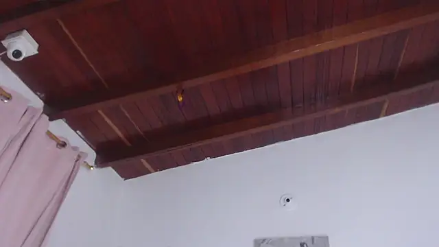 Amara Red online show from 11-05-25, 11:21